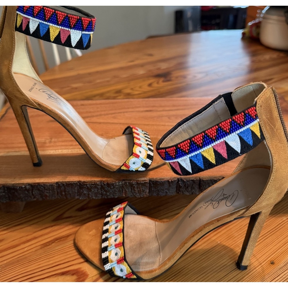 Donald J Pliner Stiletto Sandal 7.5 Tribal Native Beading Zip 4" Heel Brown